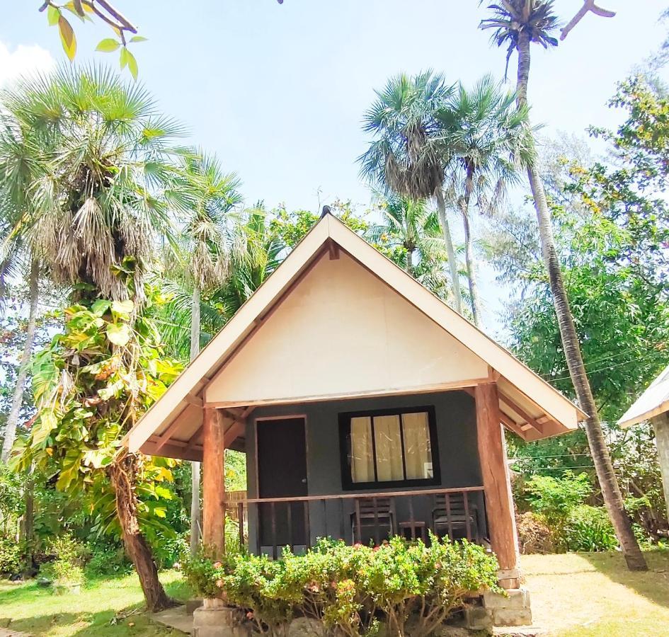 Khlong Khong Simple House Hotel Koh Lanta Bagian luar foto