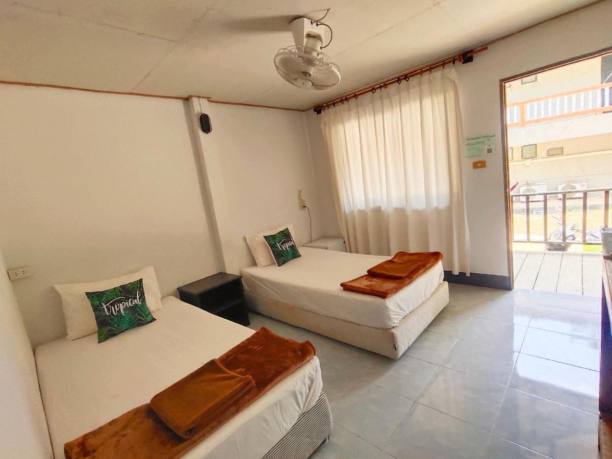 Khlong Khong Simple House Hotel Koh Lanta Bagian luar foto
