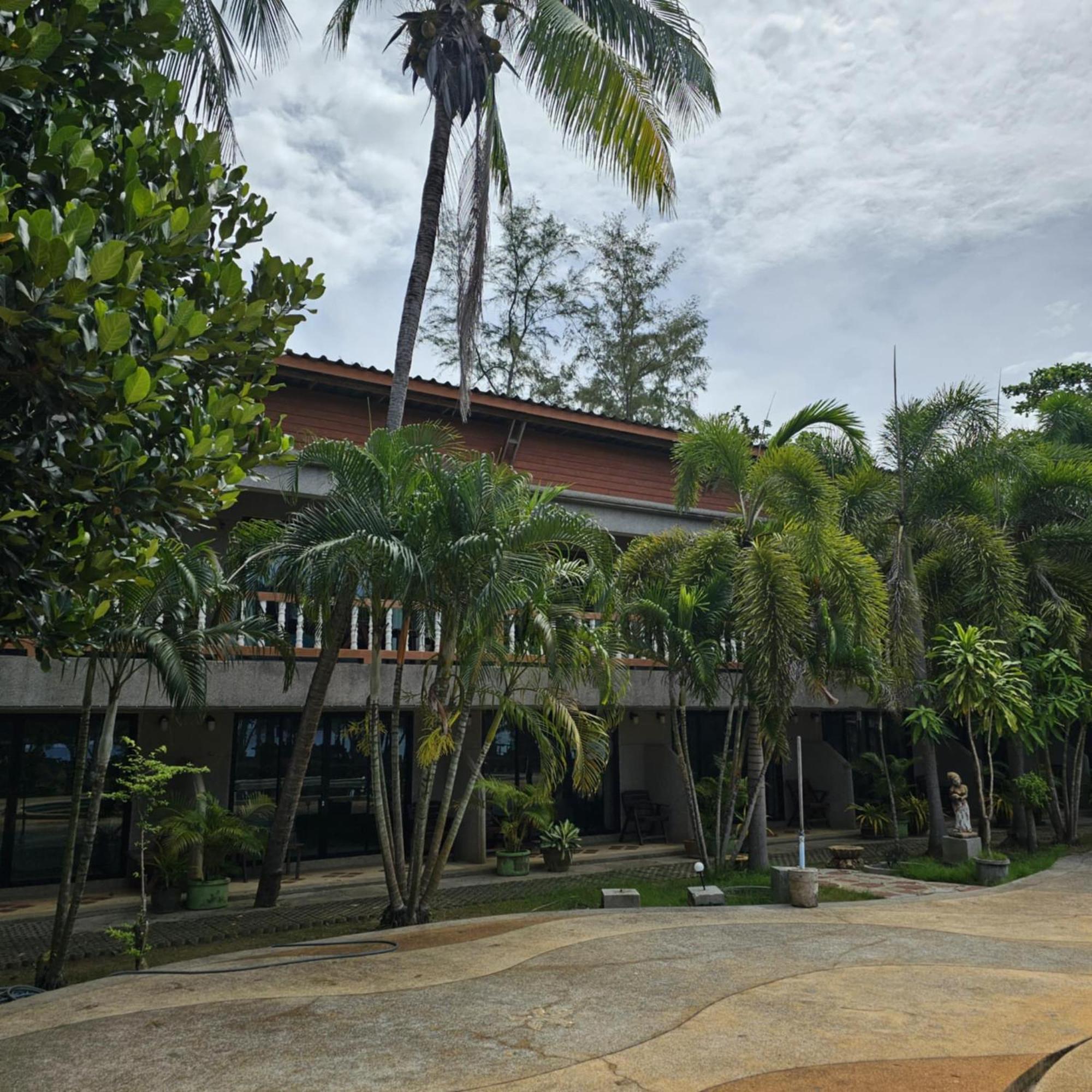 Khlong Khong Simple House Hotel Koh Lanta Bagian luar foto